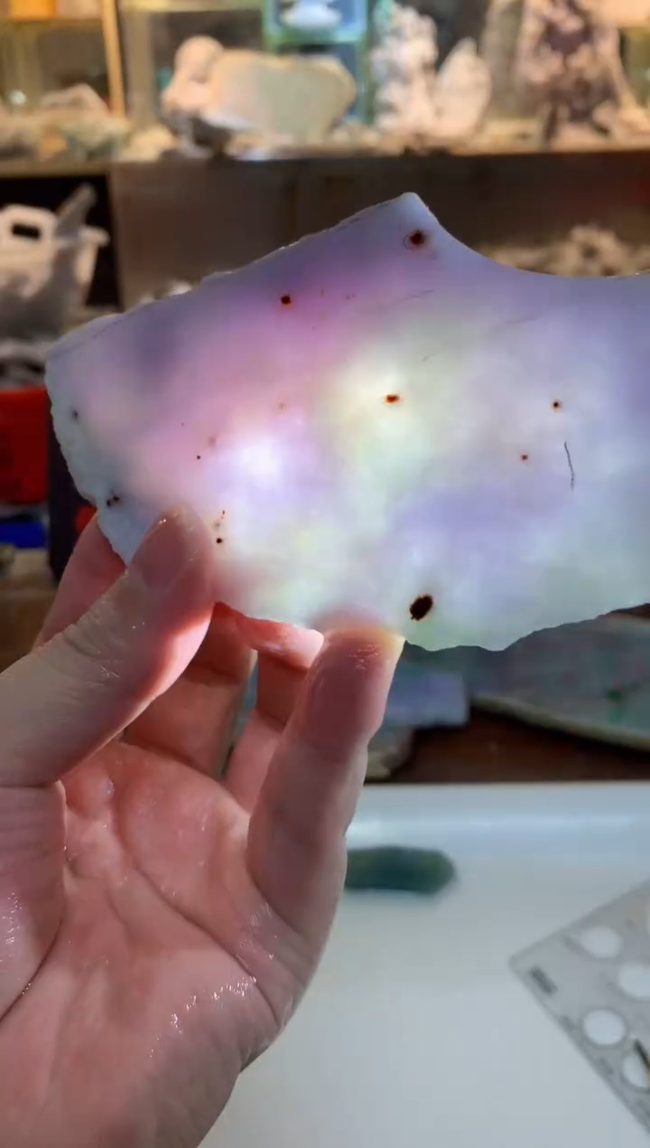 翡翠裸石0朱0翡翠珠宝242