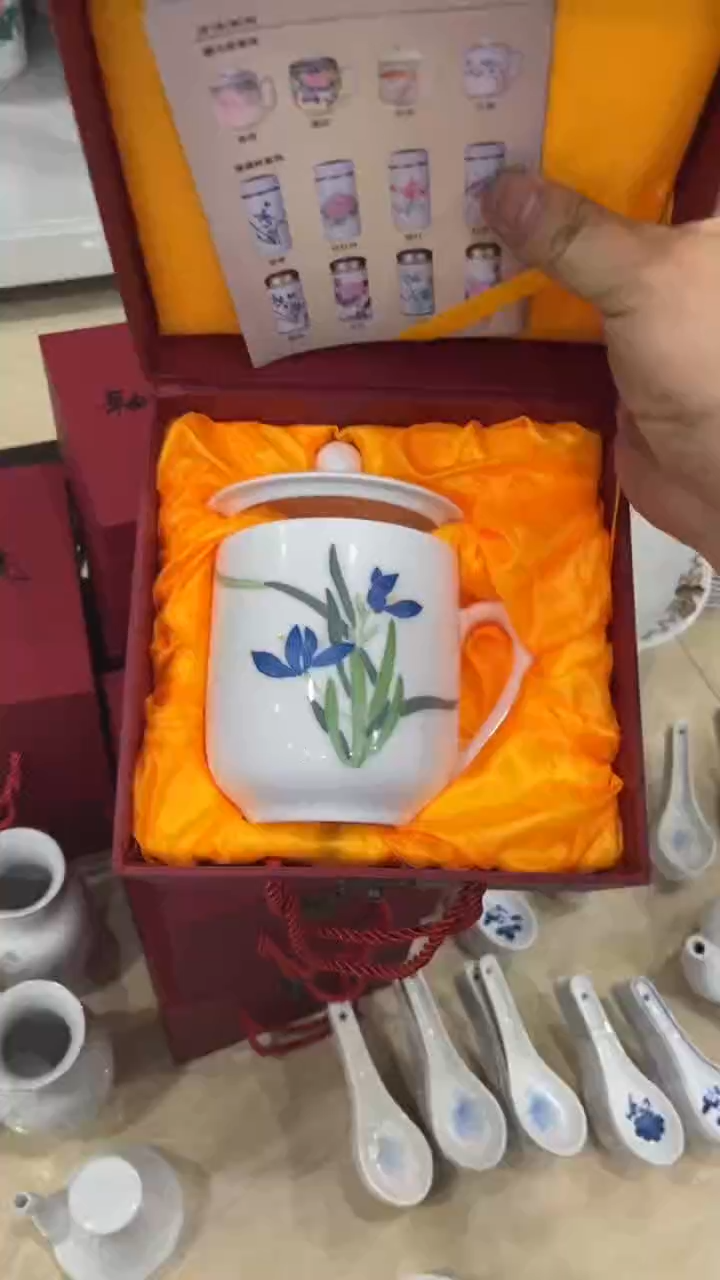 湖南醴陵釉下五彩陶瓷