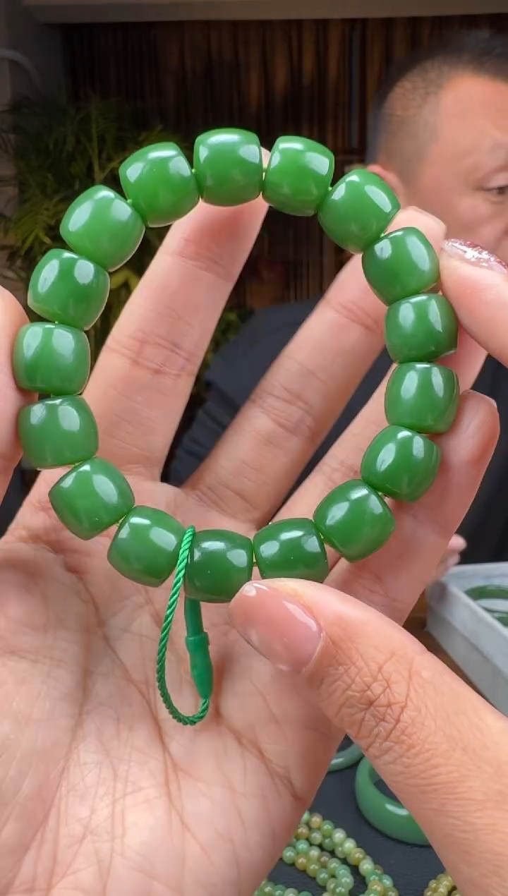 【闪购商品】和田玉72未镶嵌2.25洪飞多样性发货