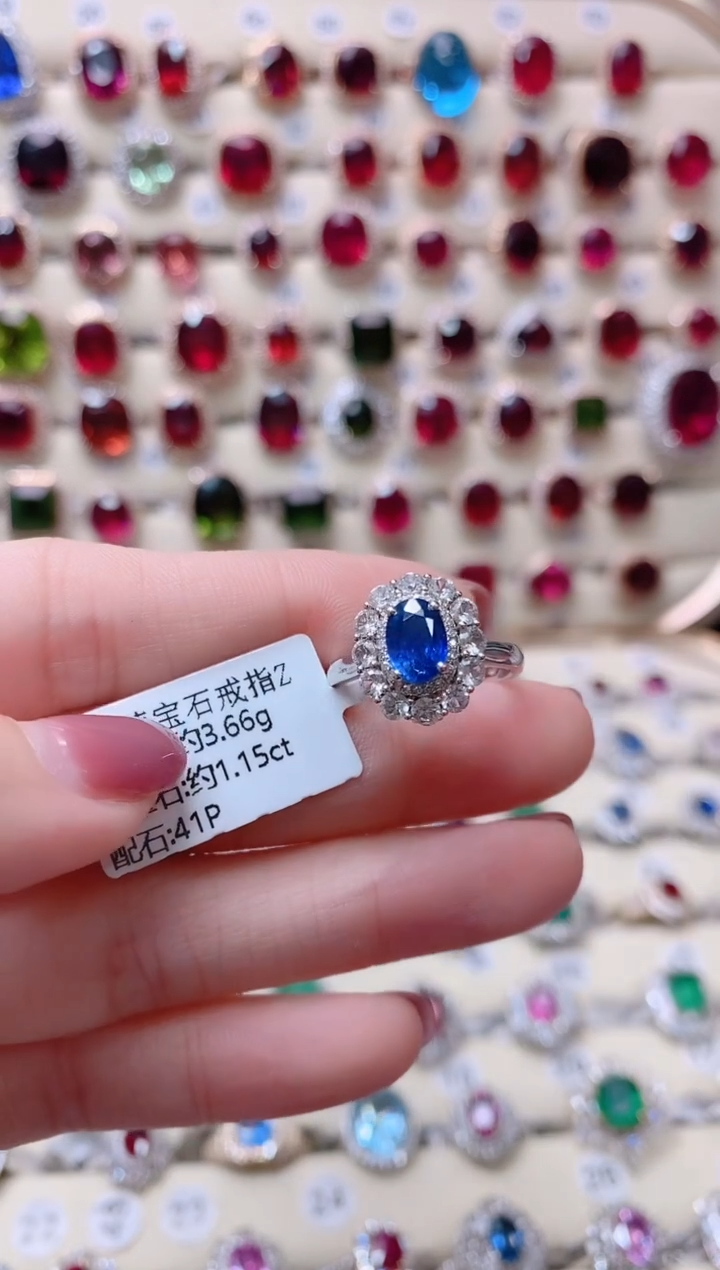 【闪购商品】蓝宝石18K金戒指18K金镶嵌1