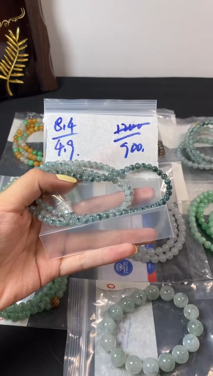 定制翡翠未镶嵌天然缅甸翡翠多样性