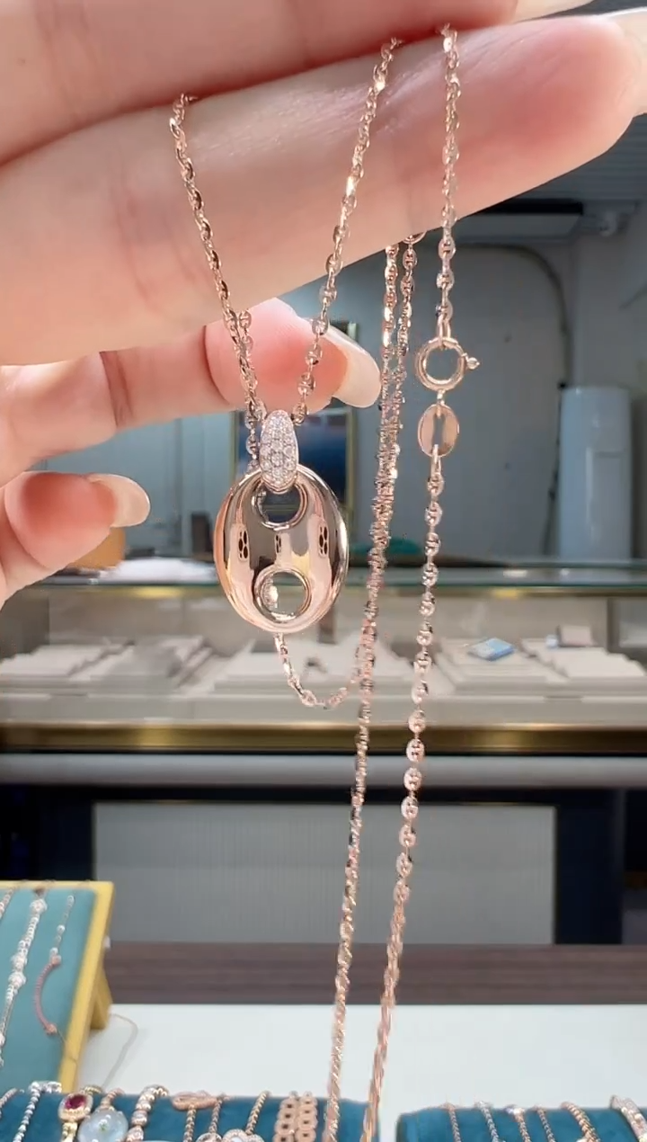 【闪购商品】钻石颈饰18K金镶嵌镶钻猪鼻子吊坠+猪鼻子链