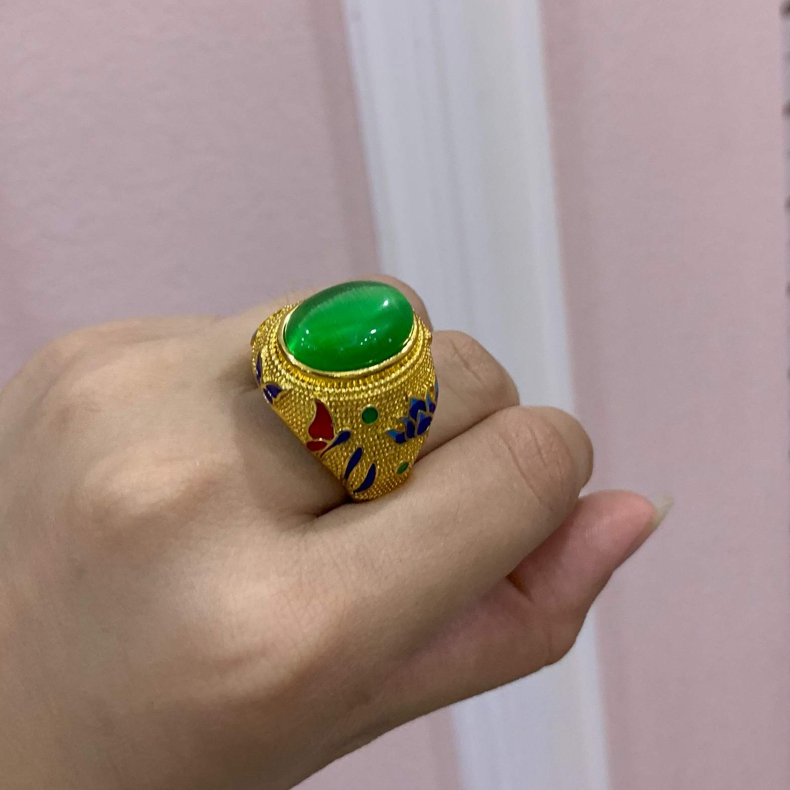 古藏臻美戒指突显气质贵气 23594