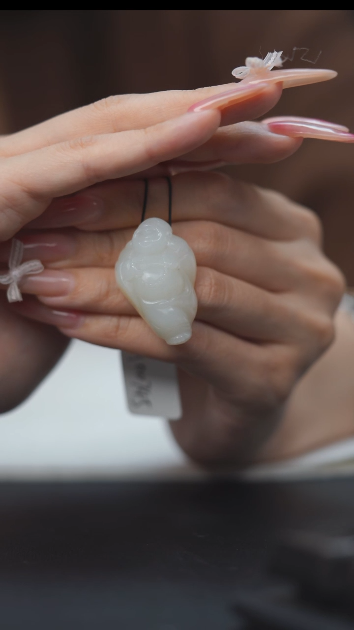 吊坠(赠链)未镶嵌和田玉白玉弥勒带P HA00745