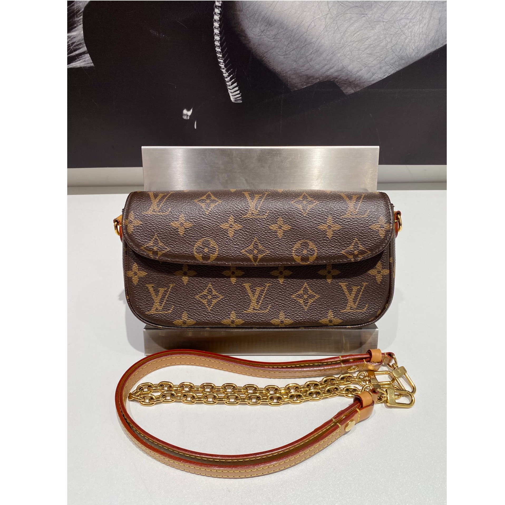 99新 LouisVuitton/路易威登 ivy  8126