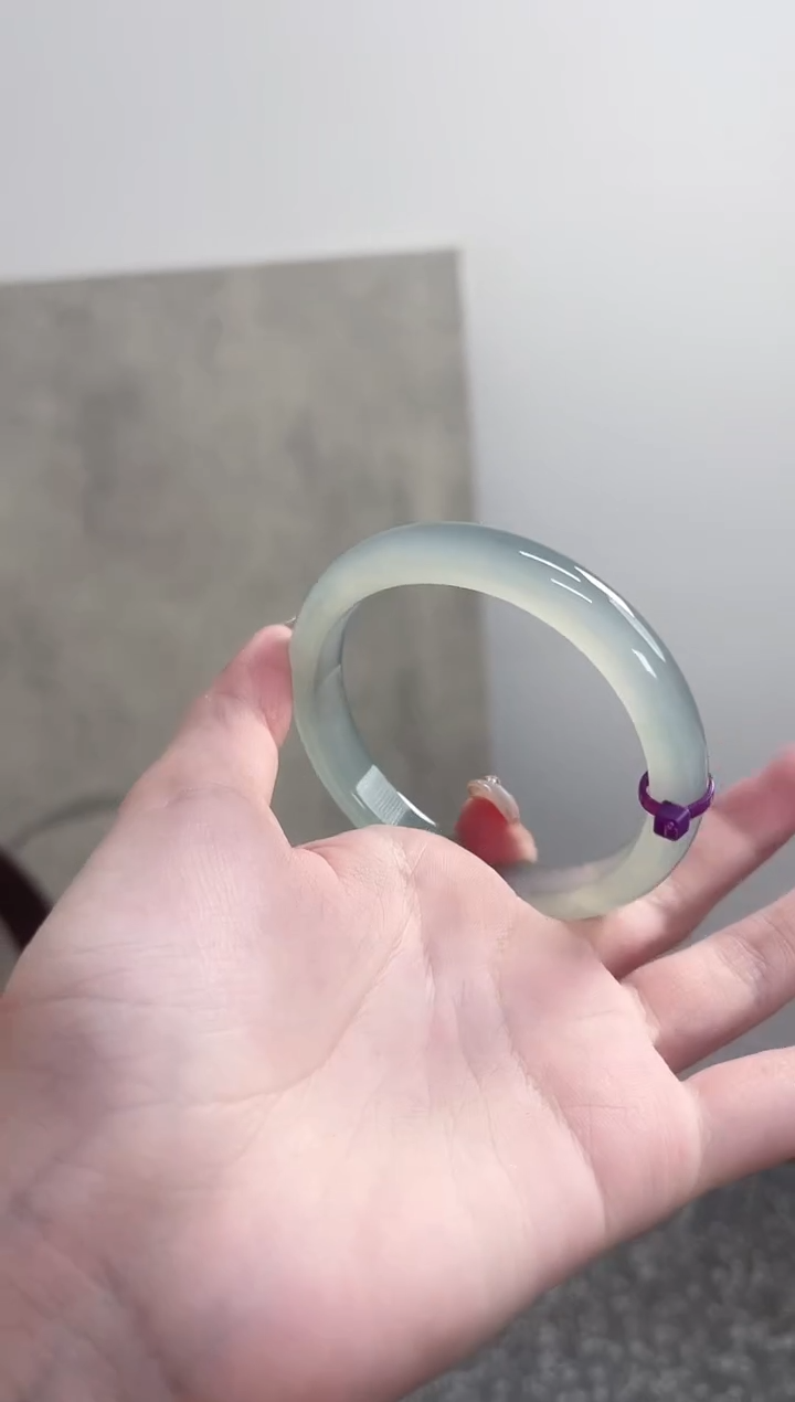 【闪购商品】玛瑙/玉髓手镯未镶嵌62圈 需要包容