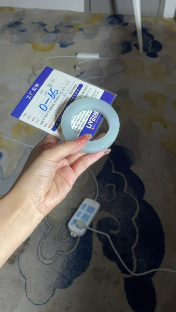 【闪购商品】定制翡翠手镯未镶嵌定制手镯AXL2/DZS