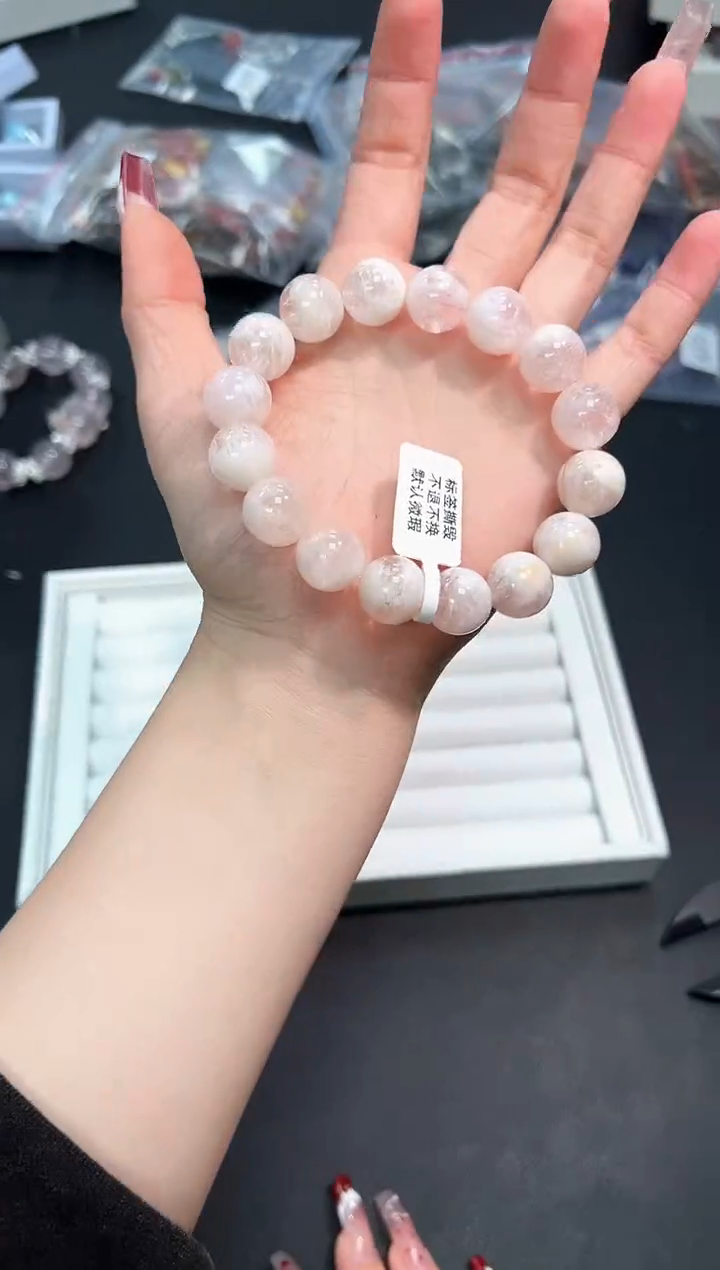 【闪购商品】水晶手串未镶嵌31g多样性发其一/1条默认微瑕