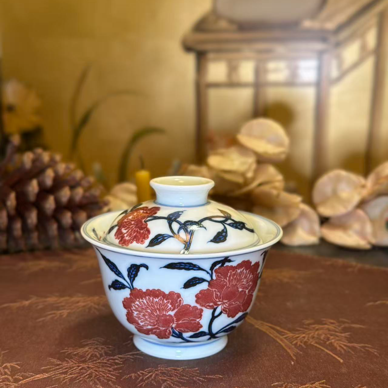 勤义堂 青花釉里红芍药花盖碗