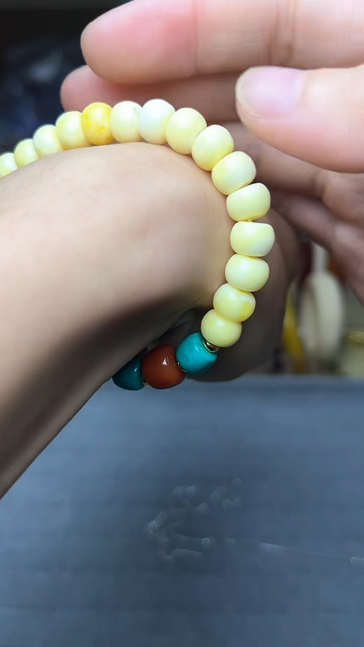 【闪购商品】琥珀手链未镶嵌手串