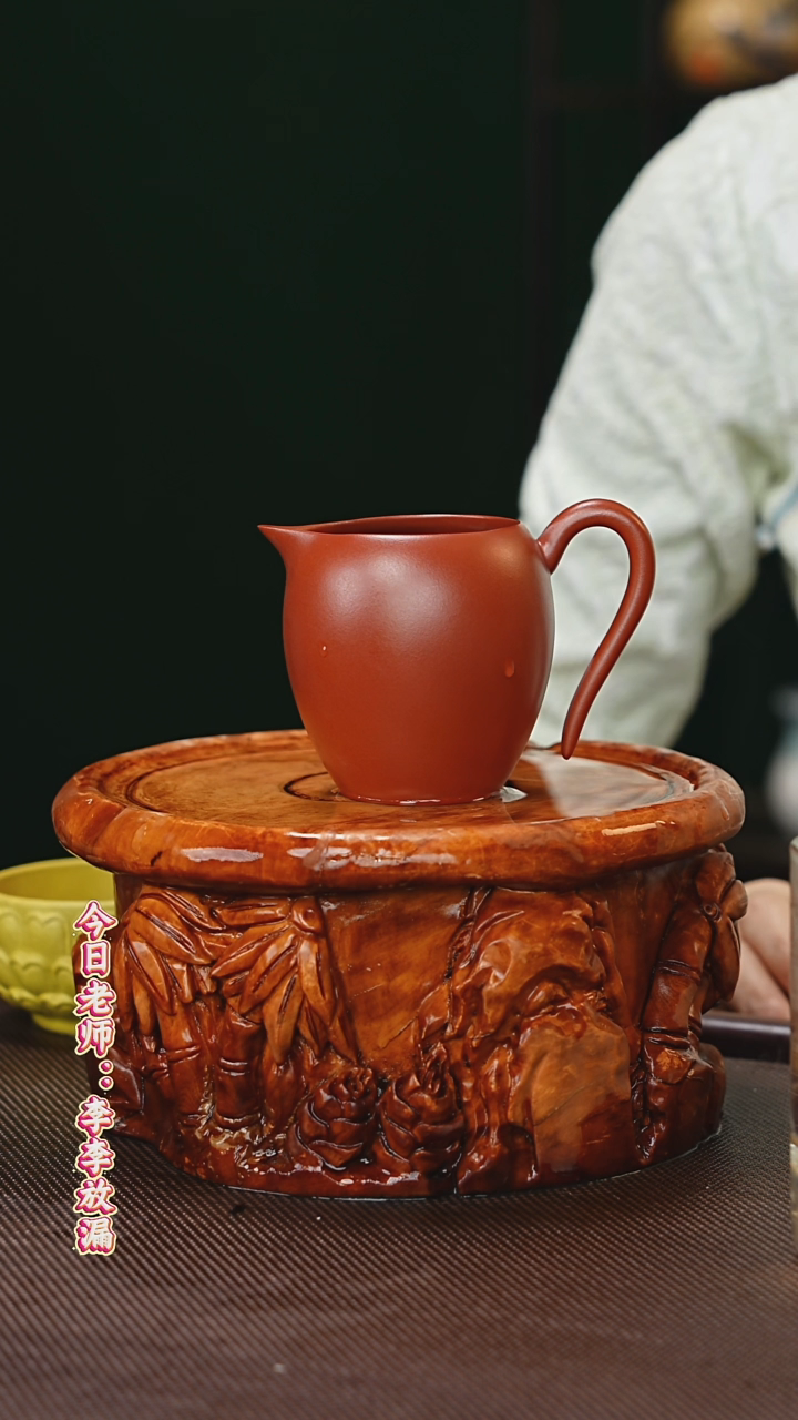 茶壶紫砂一壶李紫砂