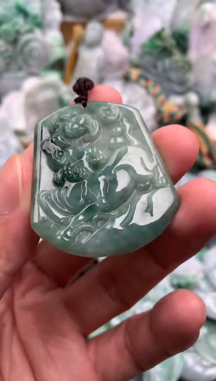 吊坠(不含链)未镶嵌翡翠1