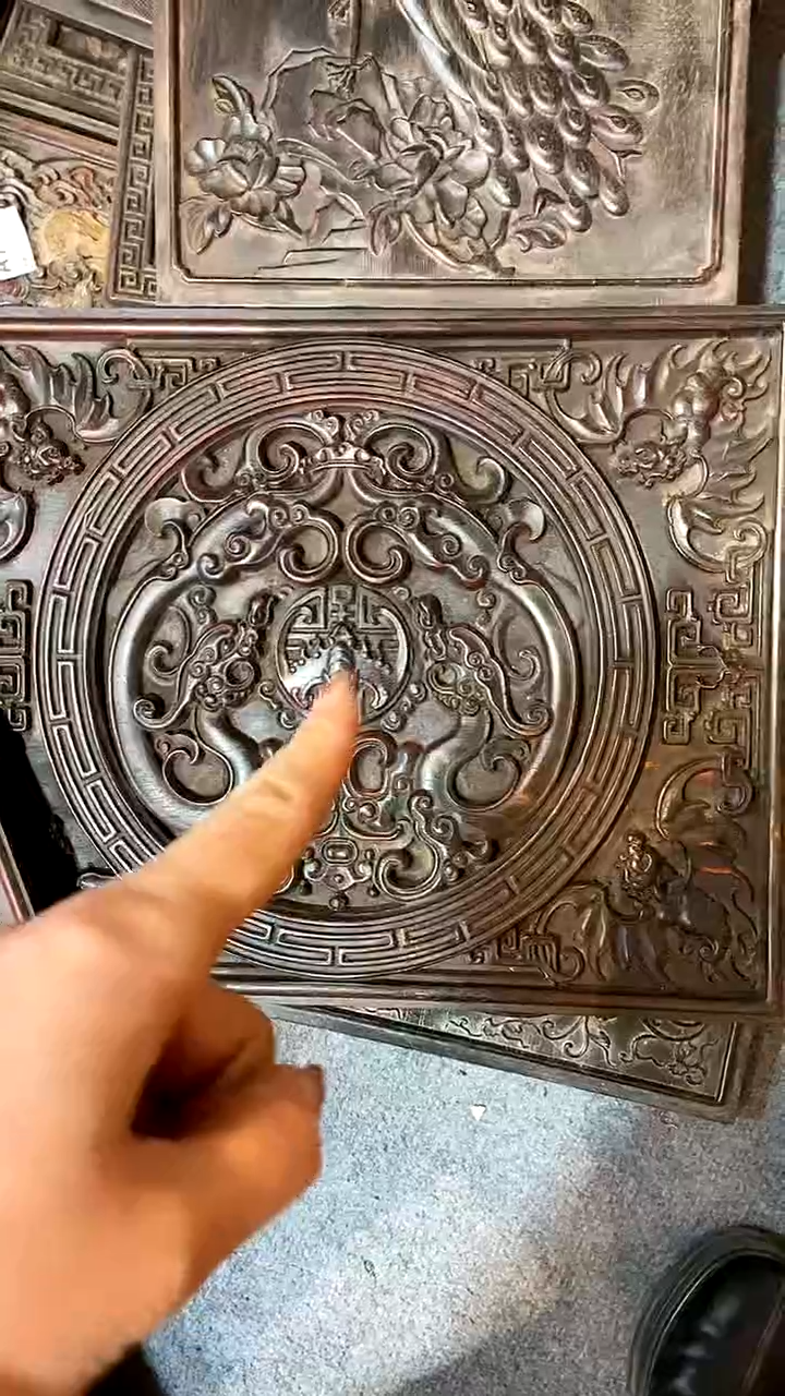 【闪购商品】木V紫檀雕刻一物一拍以直播间为准