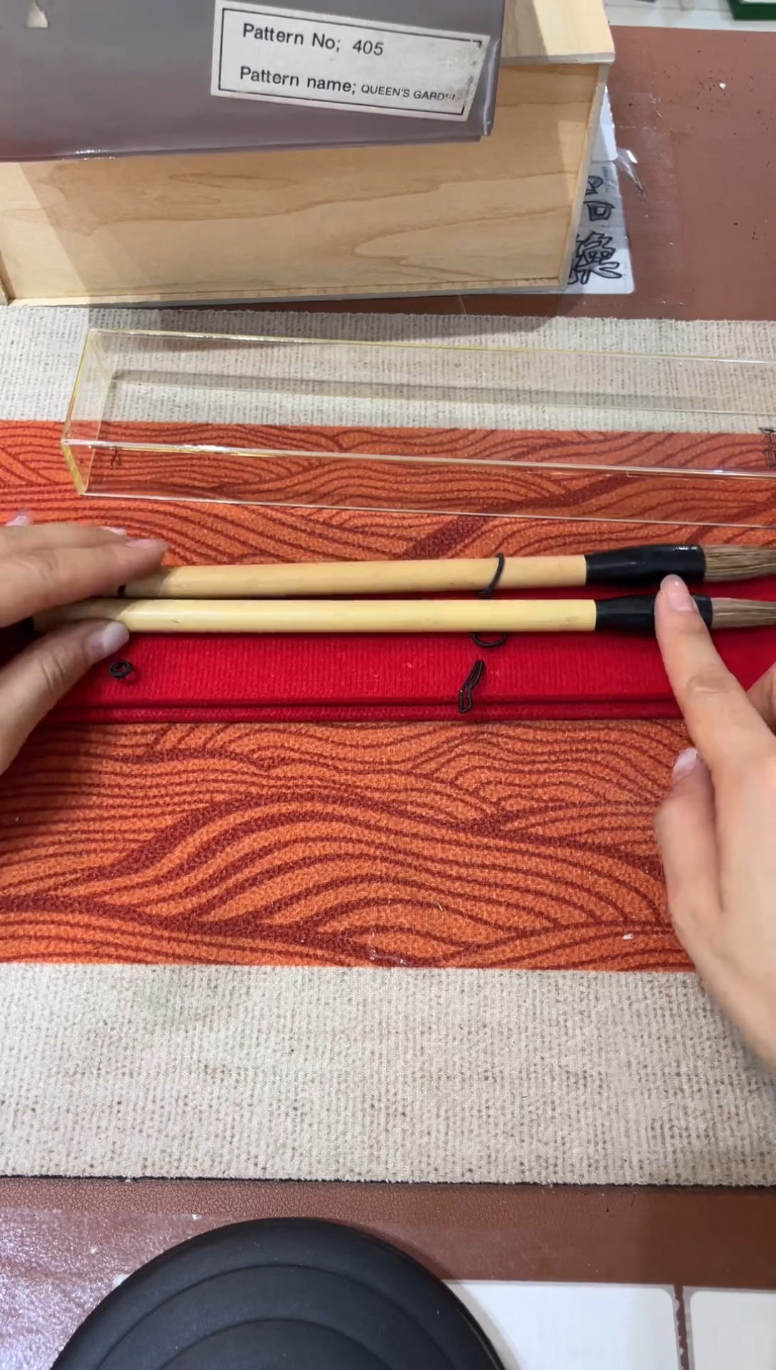 瓷片好漂亮的瓷器呀。。。。。