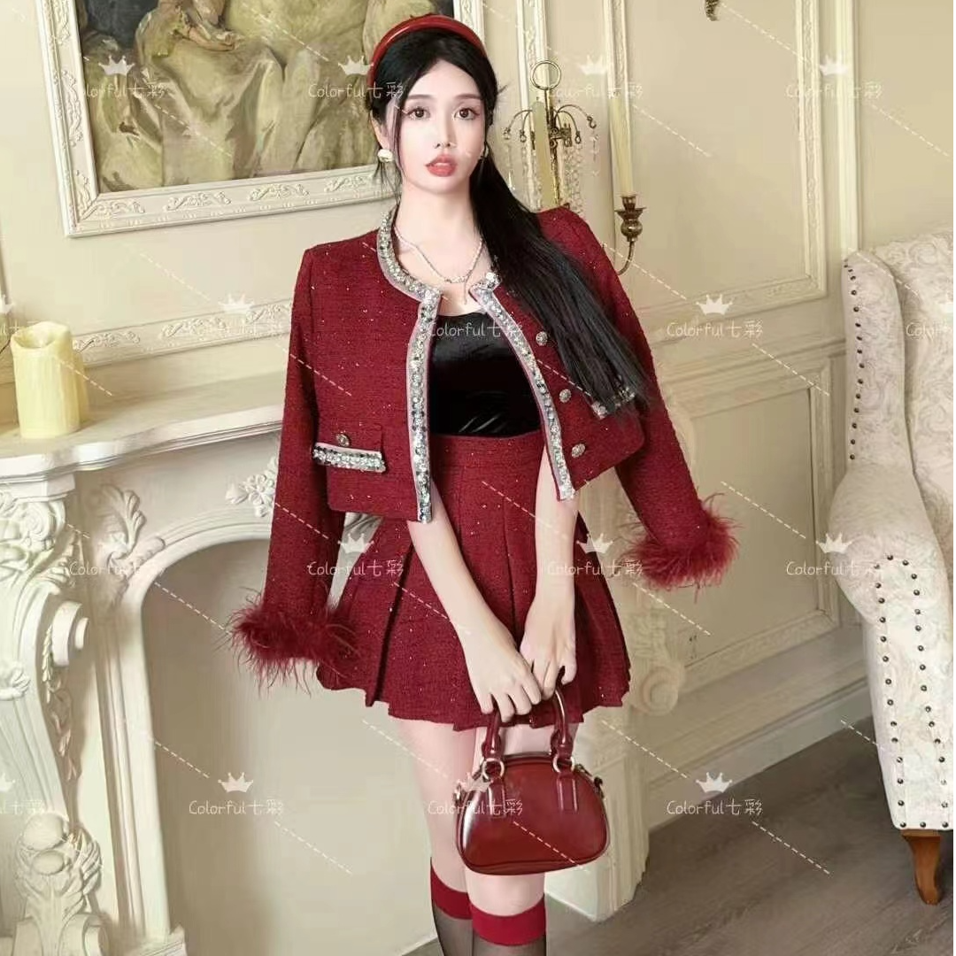 短款显瘦秋冬女装套装轻奢法式少女风流苏时尚套装洋气21101