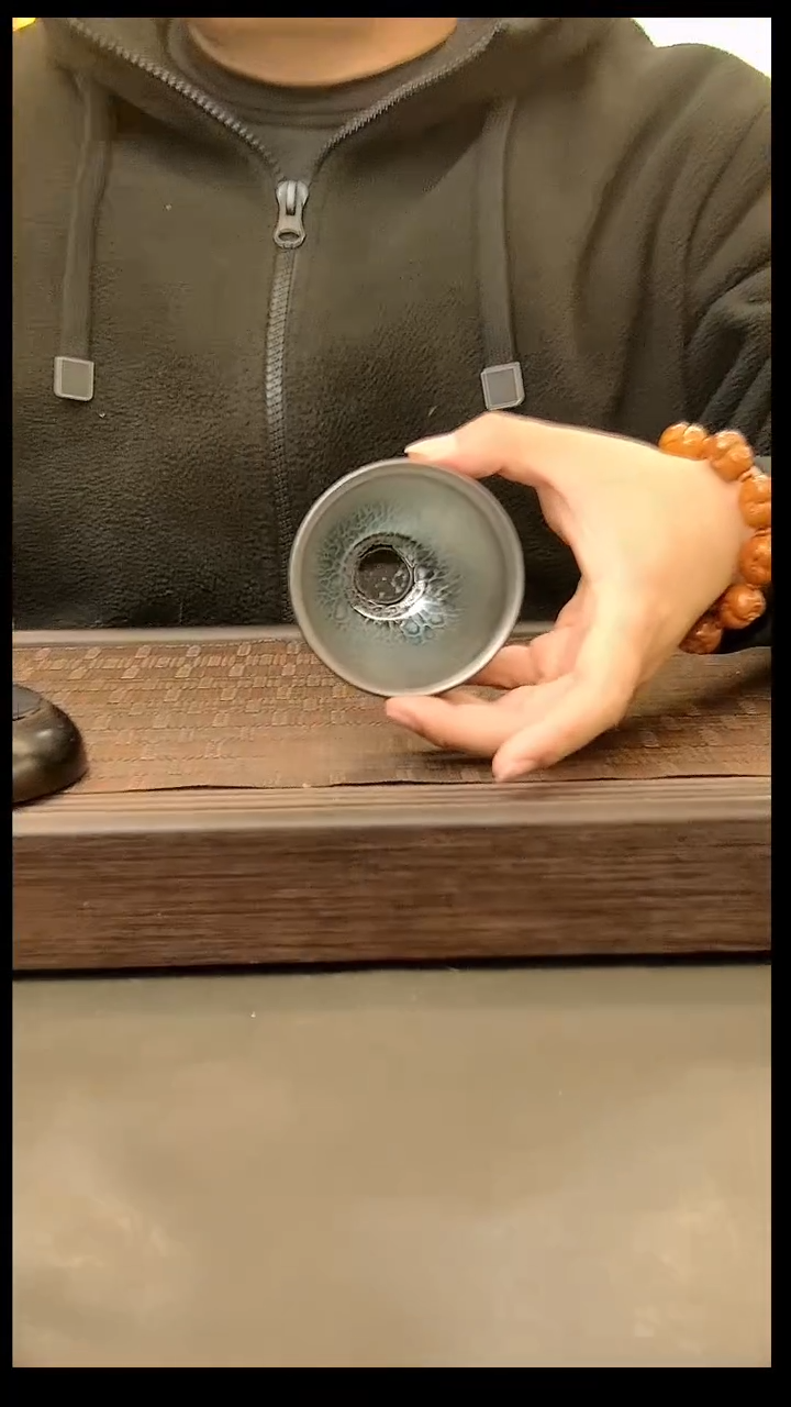 茶盏651.。。。。。。。。。