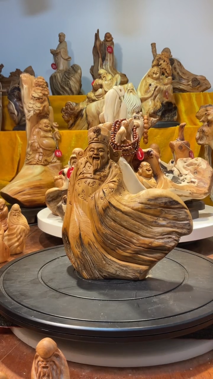 【闪购商品】柏木（崖柏）  财神 