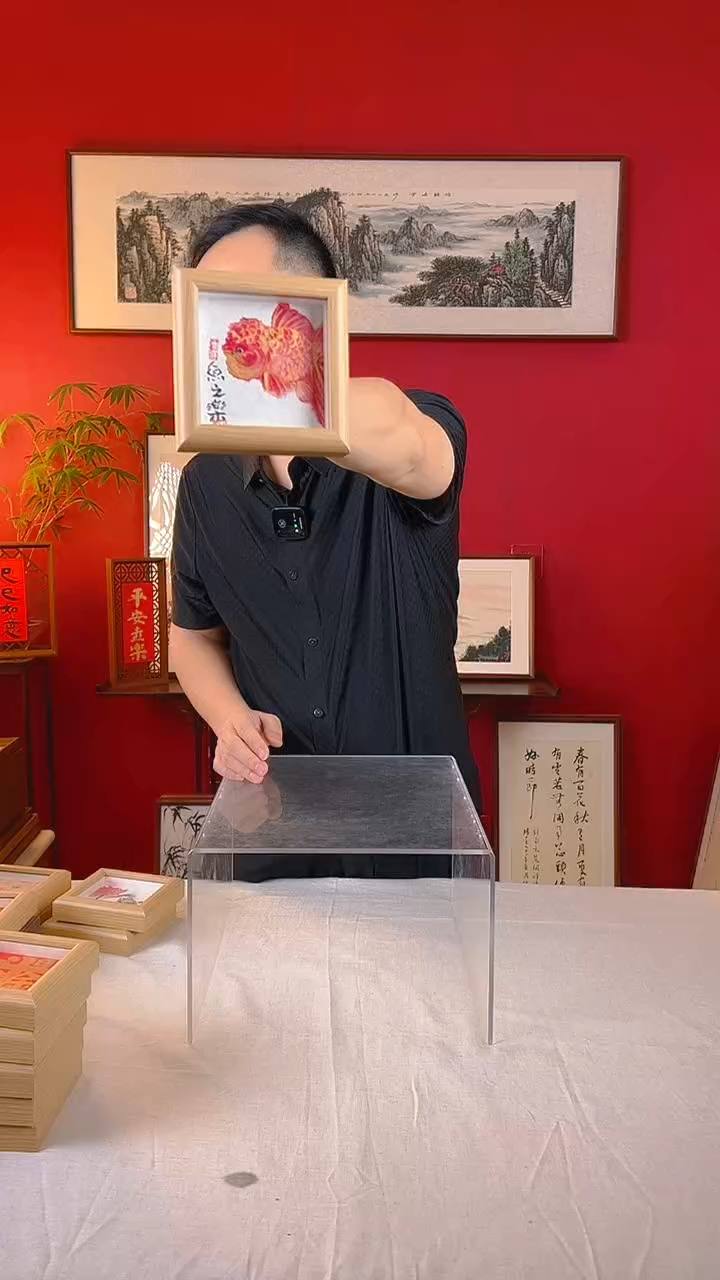 【闪购商品】国画鱼之棠摆台12*12国画