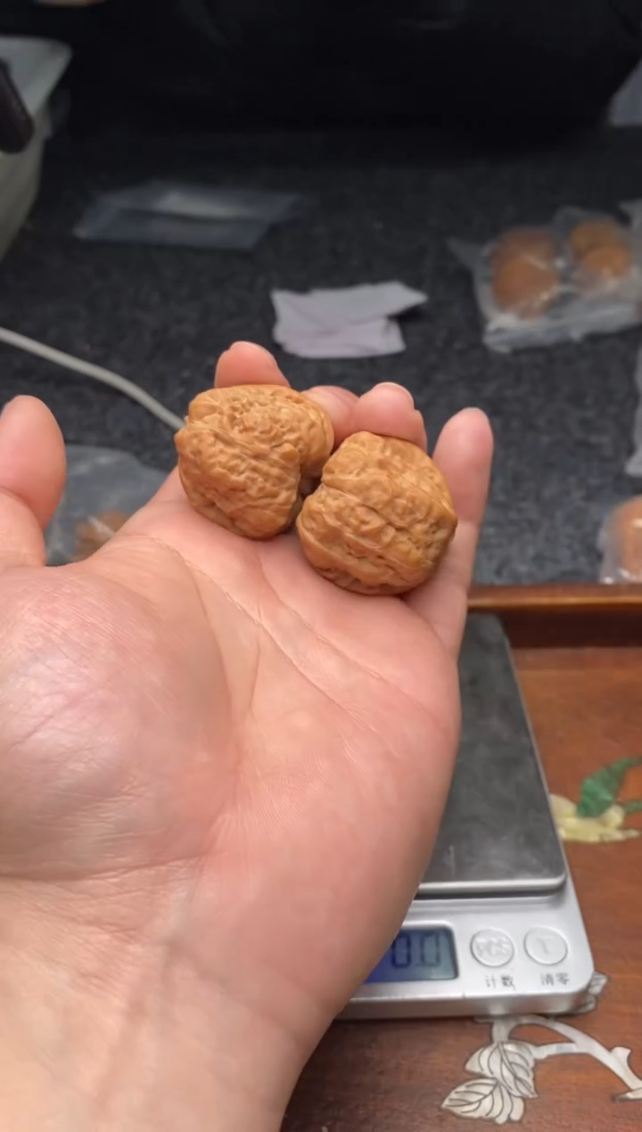 【闪购商品】文玩核桃把件G162号32尺蛤蟆