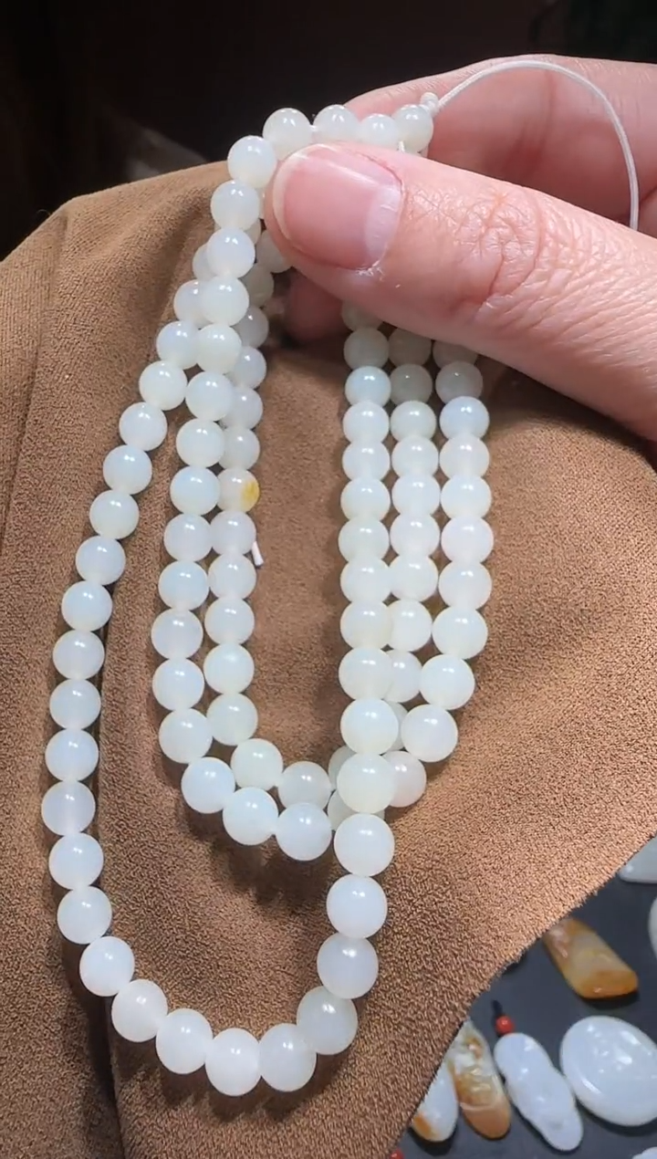 【闪购商品】和田玉玉链未镶嵌6mm圆珠链