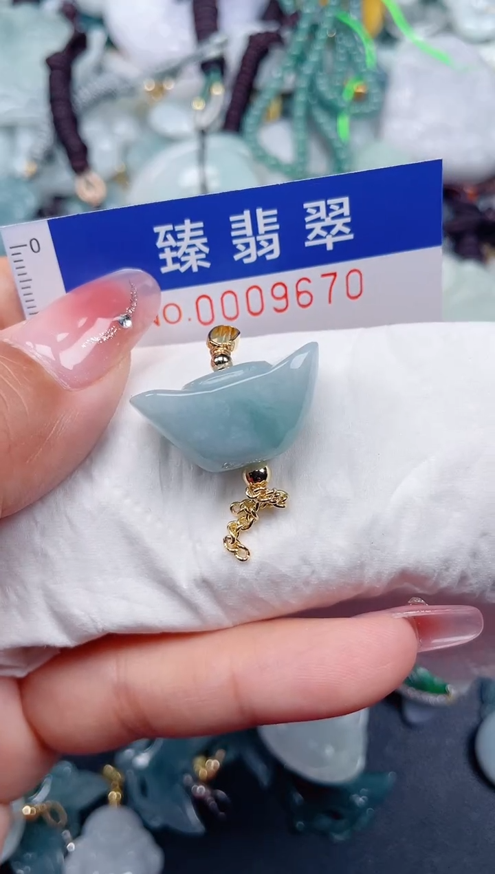 颈饰未镶嵌翡翠.0009670