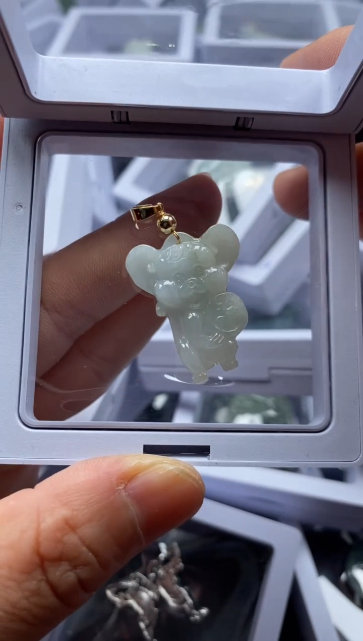 【闪购商品】翡翠吊坠(不含链)未镶嵌53