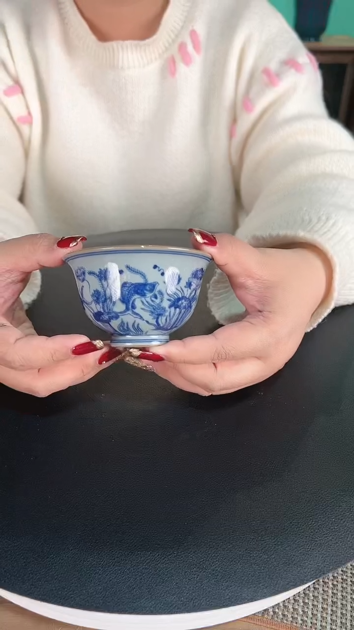 【闪购商品】杯一品德窑青花鱼藻杯子