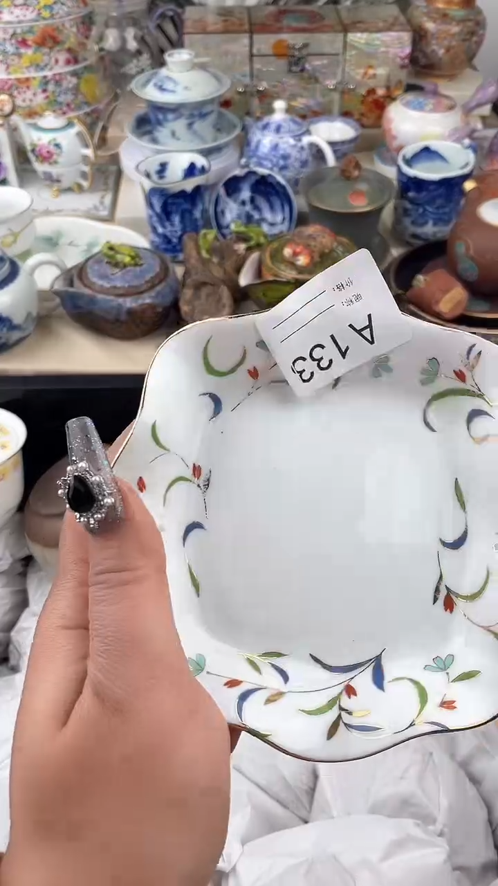 【闪购商品】瓷片133默认微瑕，看清尺寸品相再拍