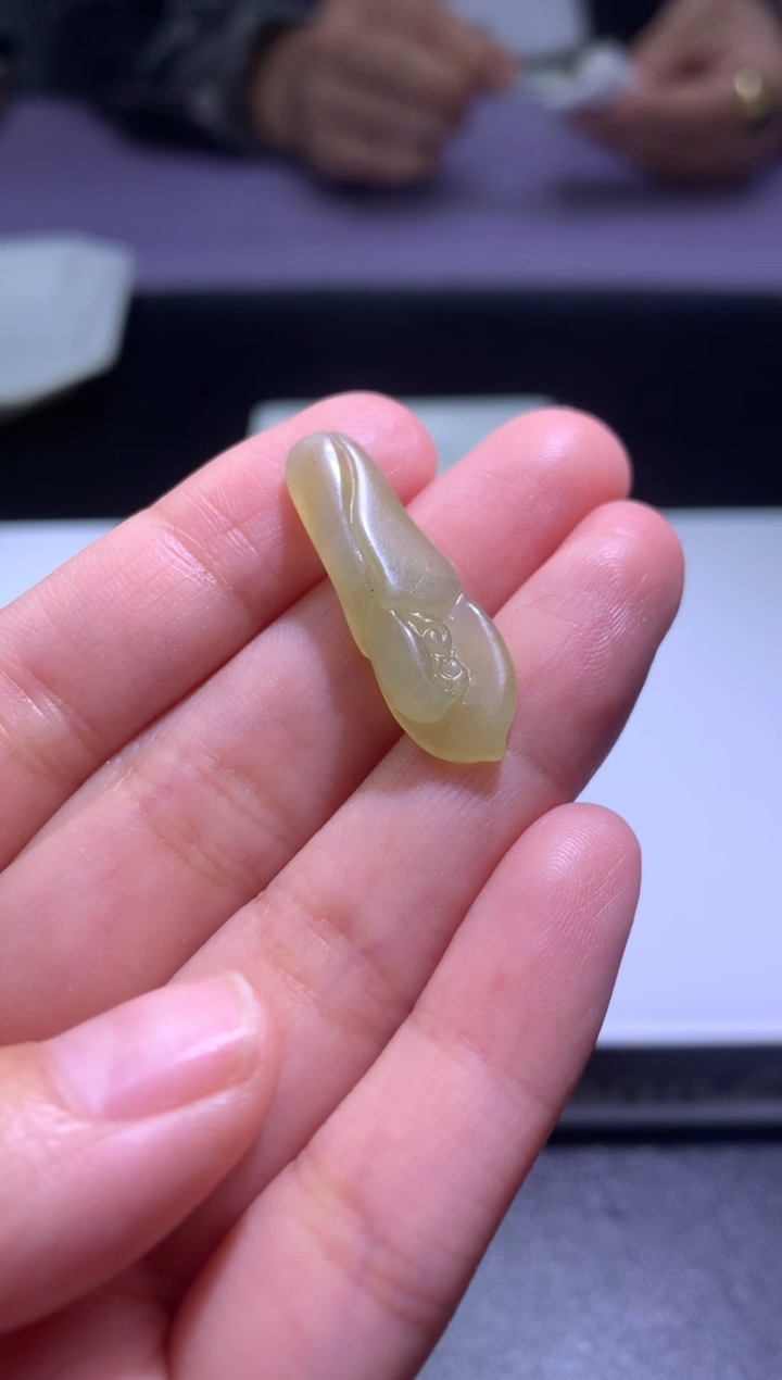 【闪购商品】定制翡翠未镶嵌毛货