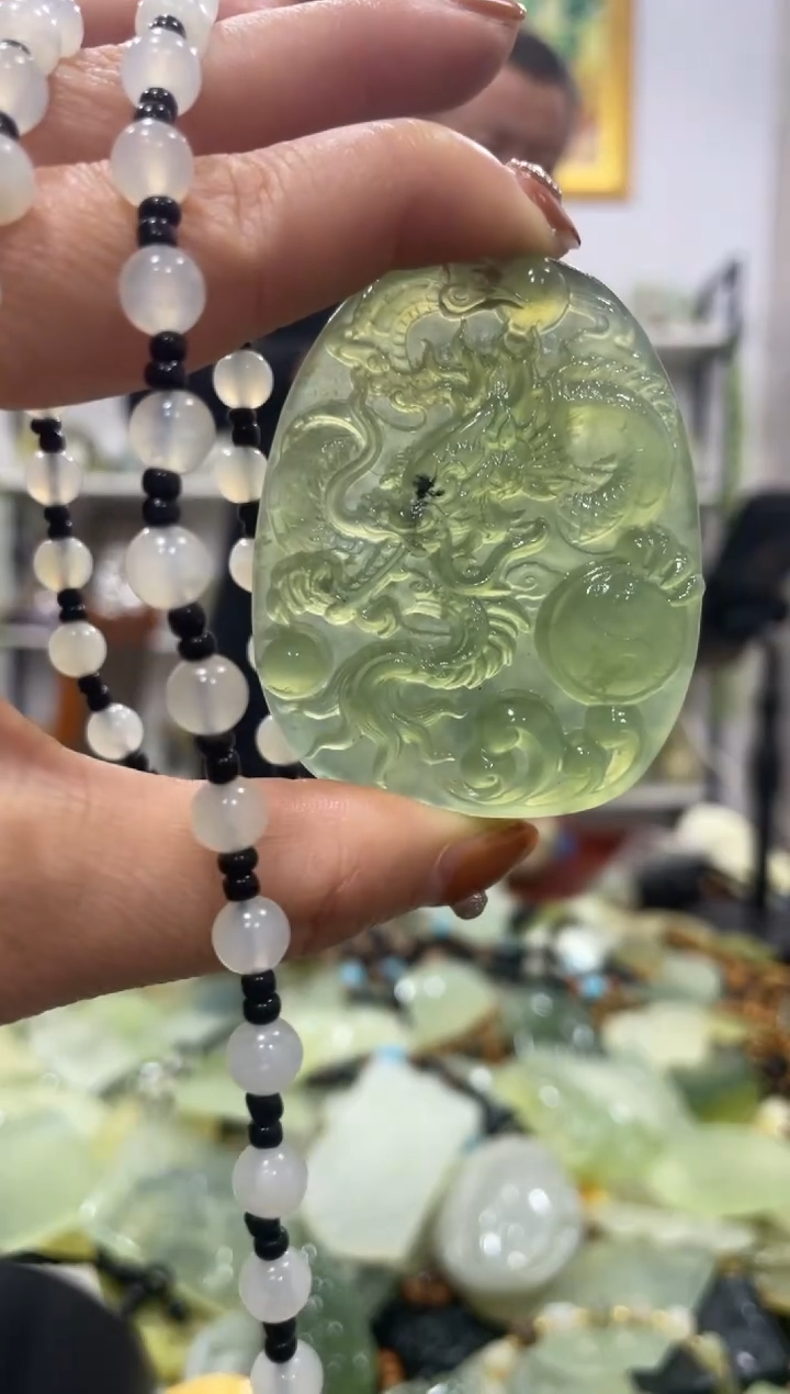 【闪购商品】岫玉吊坠未镶嵌