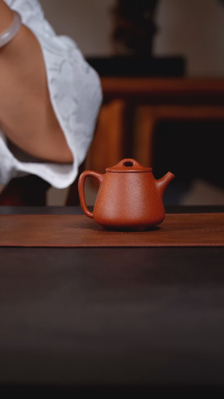 茶壶紫砂高瓢宝山红降坡100cc