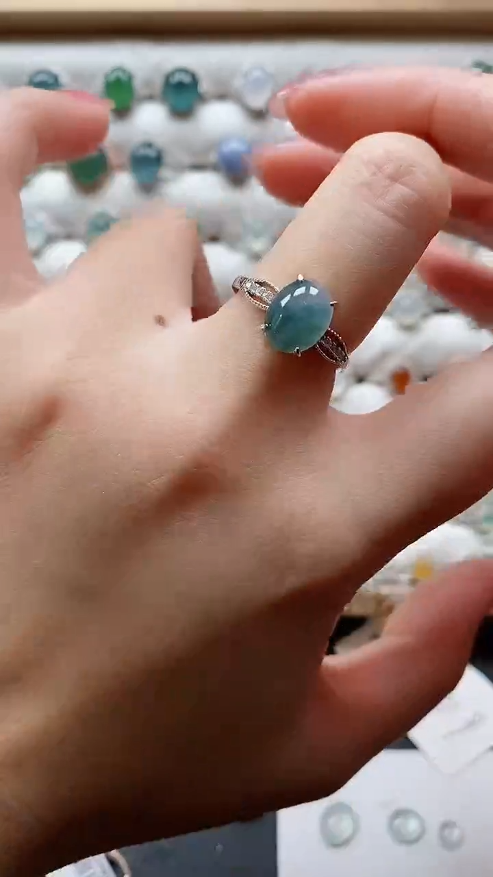 【闪购商品】翡翠戒指银S925镶嵌一物一证一礼盒