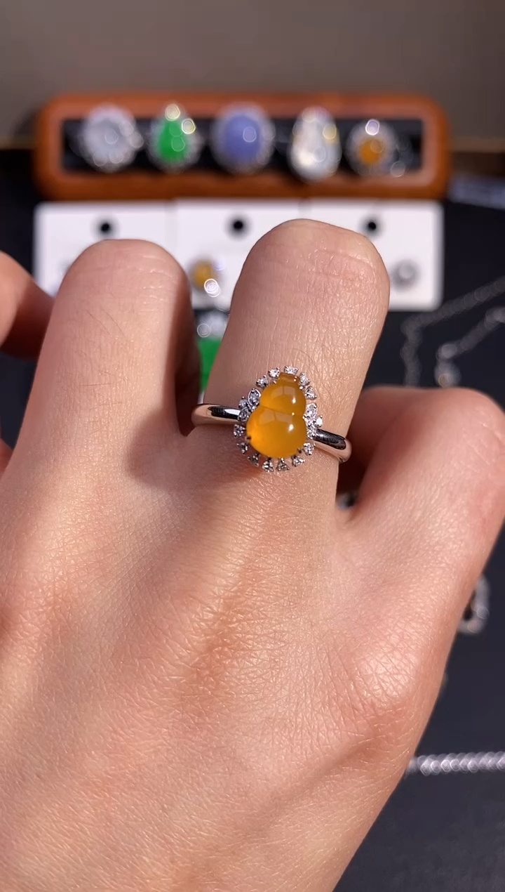 【闪购商品】翡翠戒指18K金镶嵌戒指