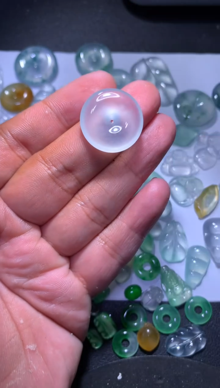 【闪购商品】翡翠颈饰未镶嵌平安扣