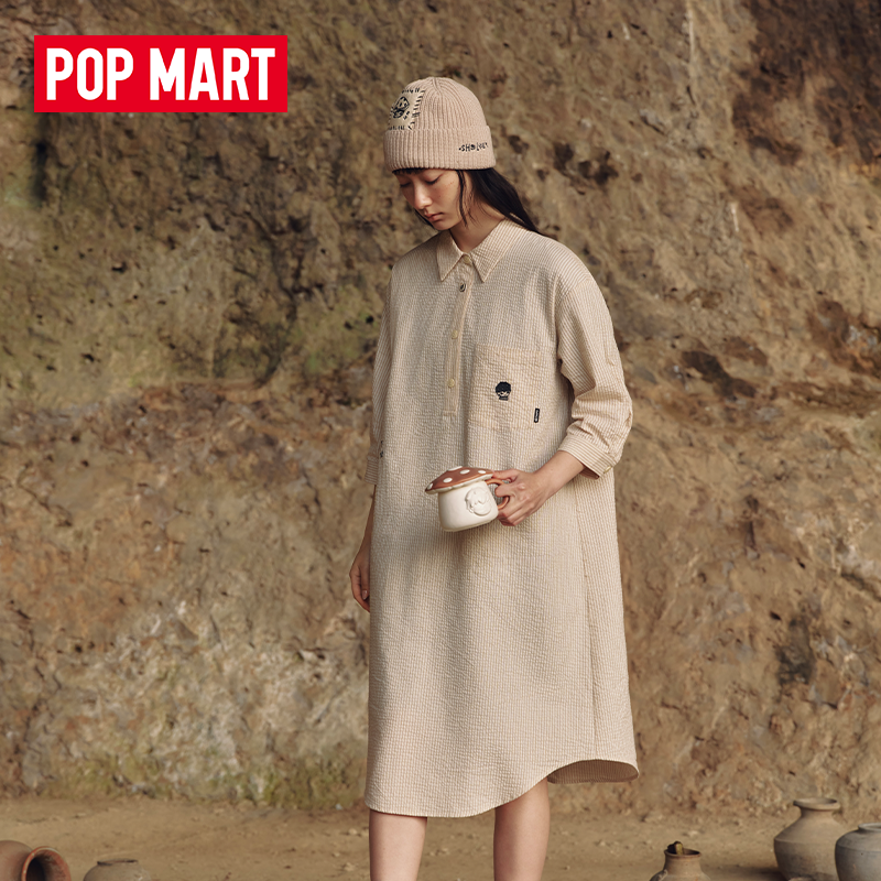 泡泡玛特Hirono Living Wild-离岛家居衬衫裙