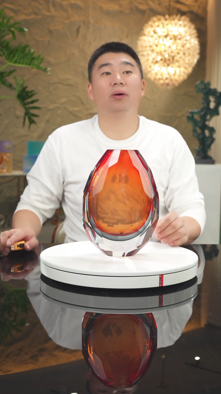 【闪购商品】瓷片福利红灰切面摆件