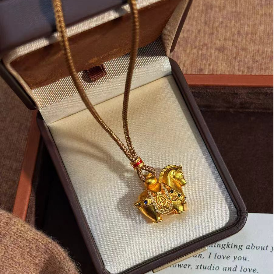 合金吊坠 新款蓝绿色小唐马吊坠生肖唐马坠马上有钱新中式国潮风