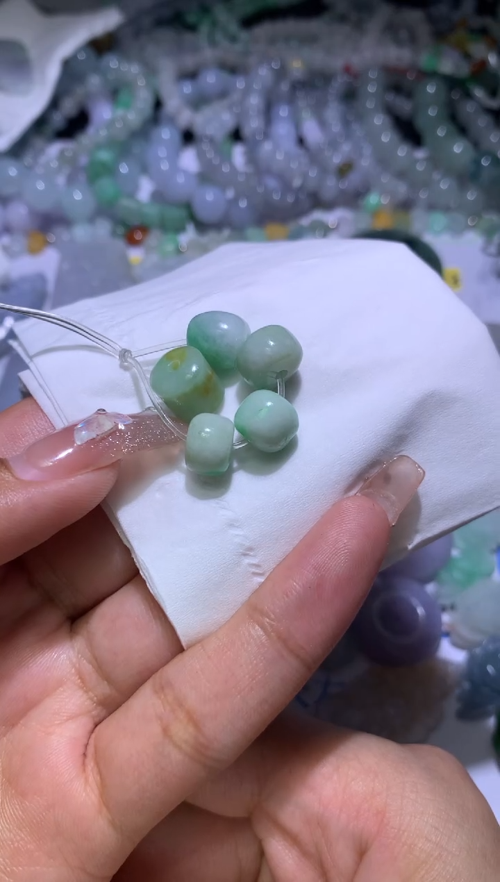 【闪购商品】翡翠挂件未镶嵌CXX004208