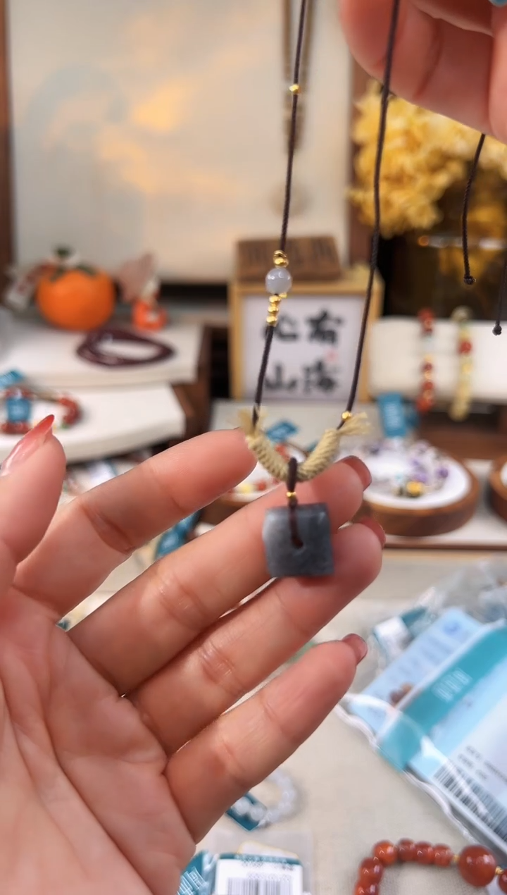 【闪购商品】和田玉手饰未镶嵌@@I021D016061