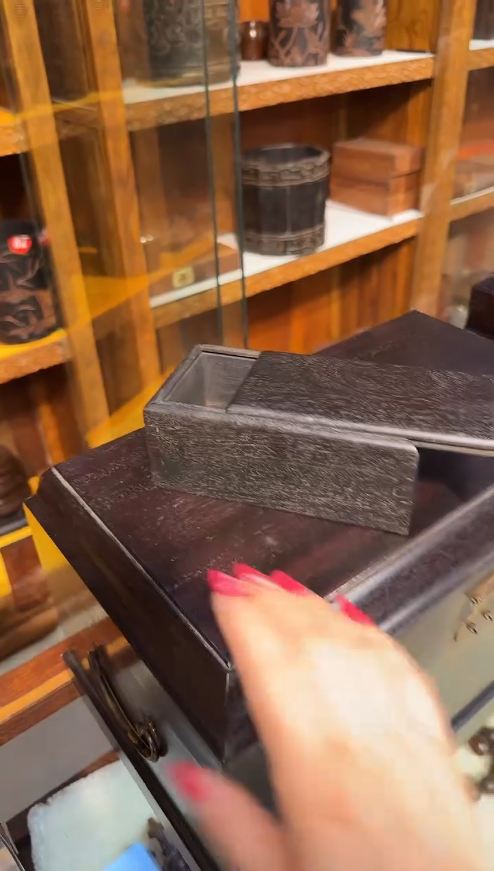 【闪购商品】木木艺紫檀小抽拉盒80.88888