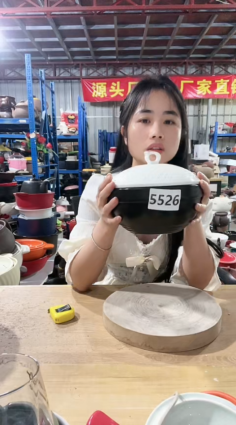 陶5526瑕疵黑锅砂锅碗白盖