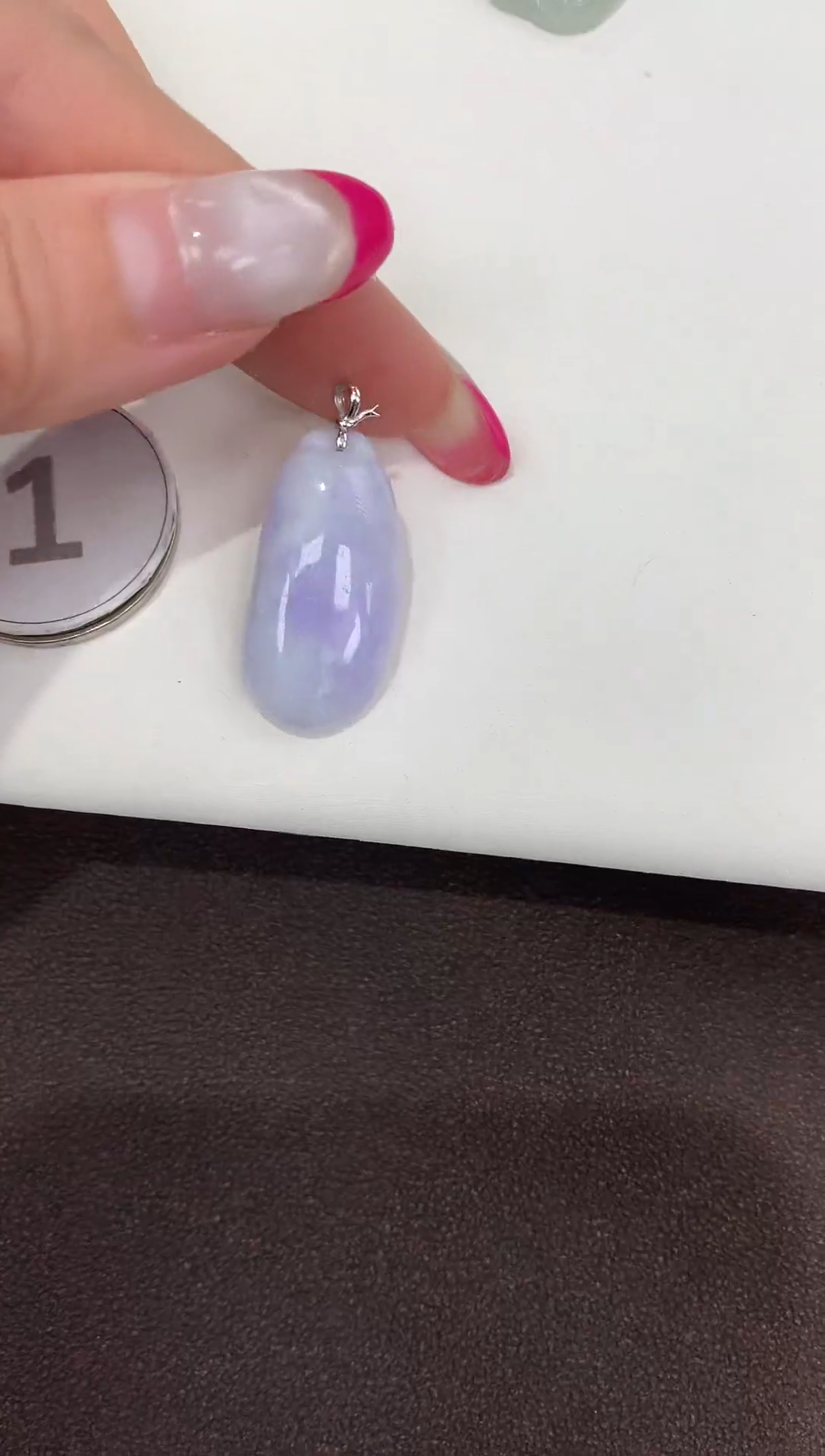 颈饰18K金镶嵌翡翠缅甸a货翡翠