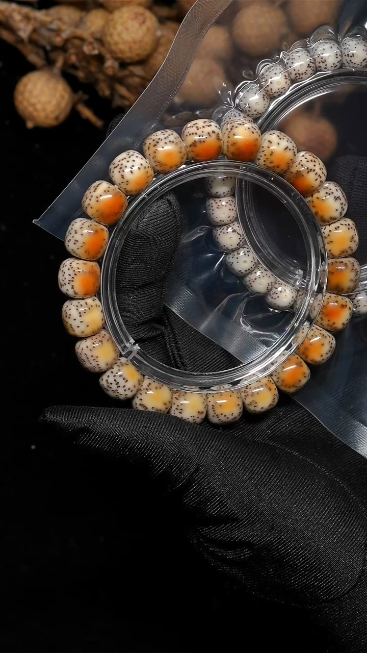 手串星月菩提10.5通体火烧云-A029