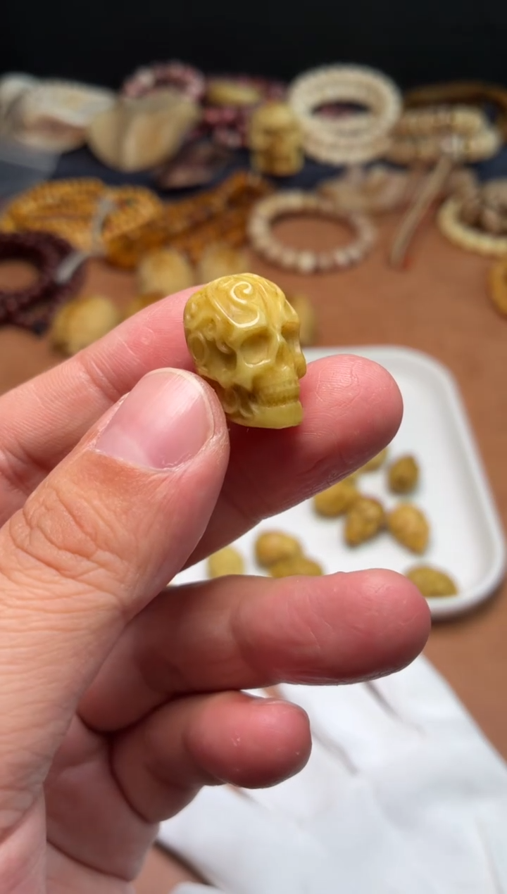 鹿骨其他P1254-鹿角雕刻尸陀林