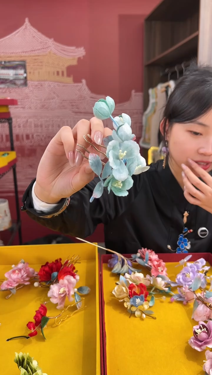 【闪购商品】刺绣非遗绒花（发饰）