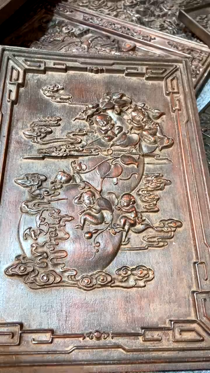 【闪购商品】木A紫檀雕刻一物一拍以直播间为准