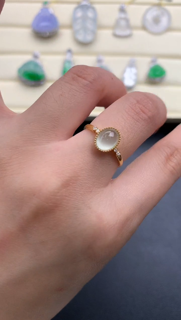 【闪购商品】翡翠颈饰18K金镶嵌Q132     