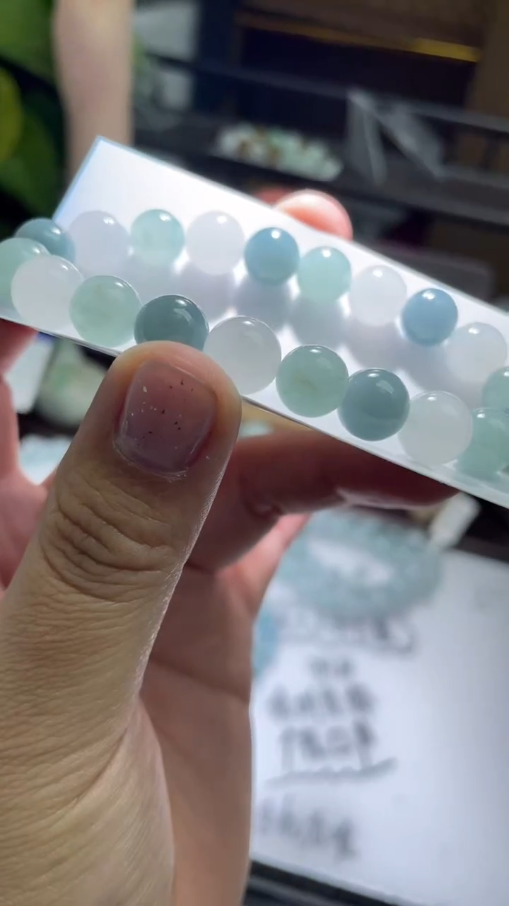 【闪购商品】定制翡翠未镶嵌翡翠