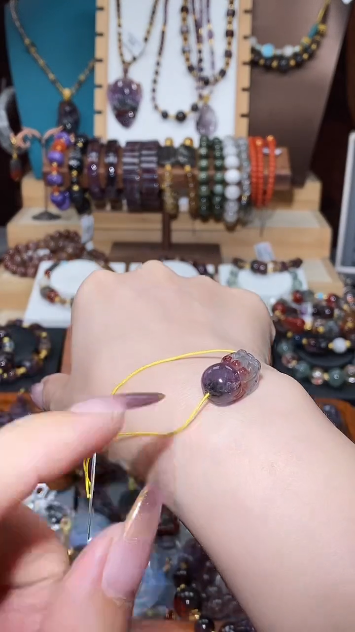 单颗未镶嵌水晶极光貔貅