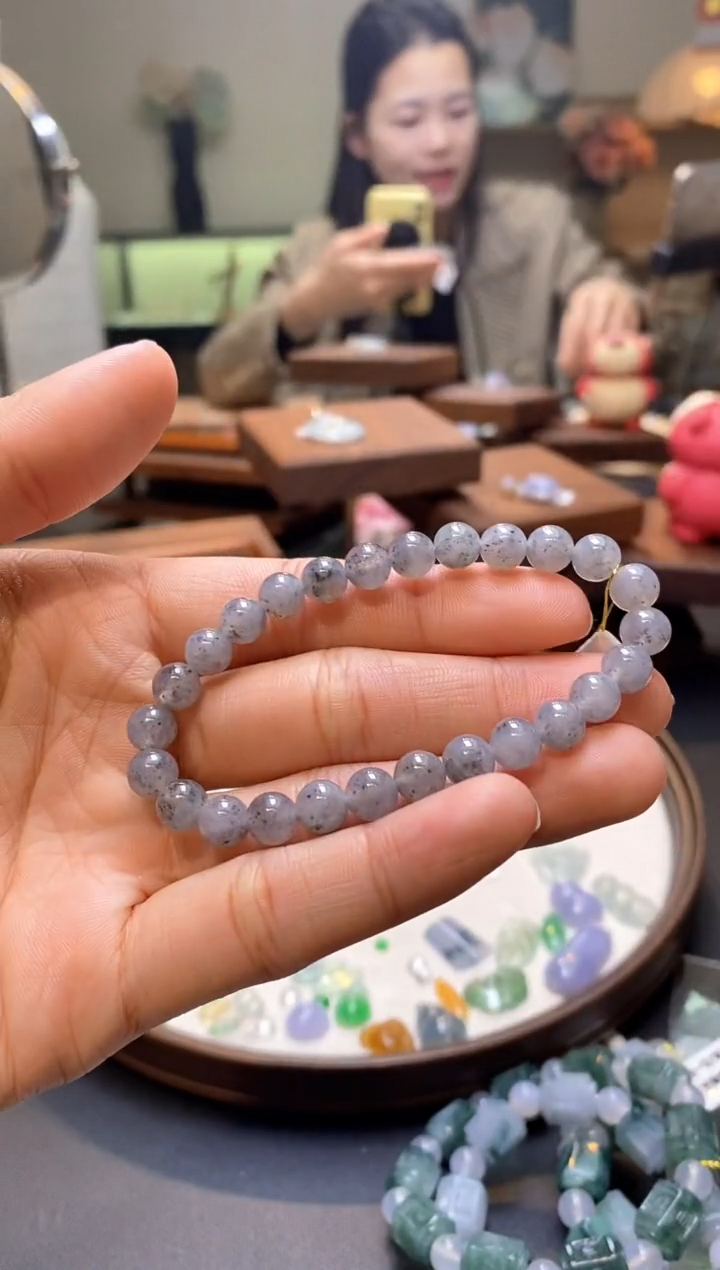 【闪购商品】未镶嵌翡翠手串手串